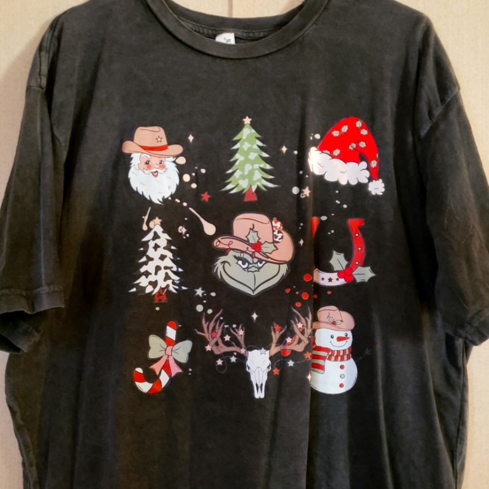 Christmas T-Shirt Size XL